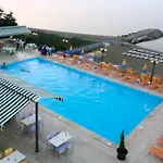 Otel Mora