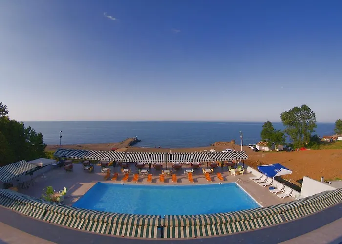 Mora 3* 特拉布宗