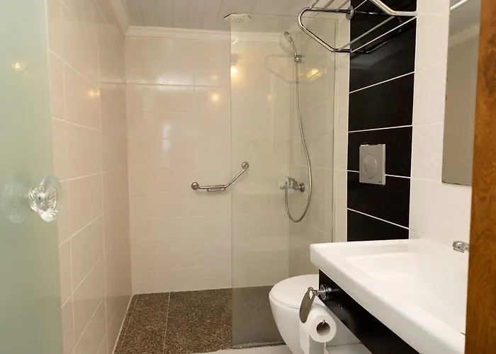 Mora מלון טראבזון