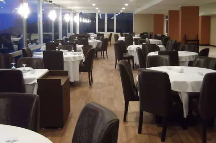 Mora 3* טראבזון