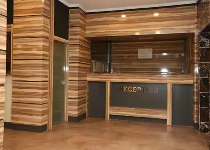 Mora Ξενοδοχείο