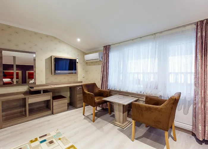 Mora 3* טראבזון