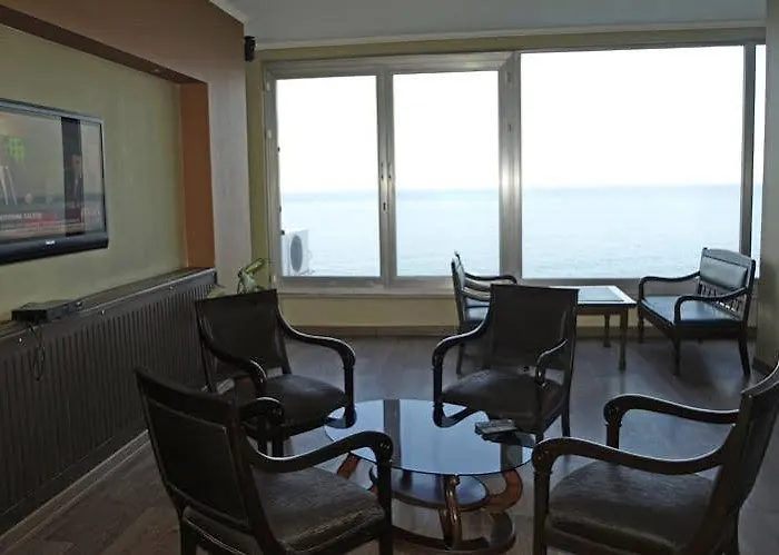 מלון Mora טראבזון