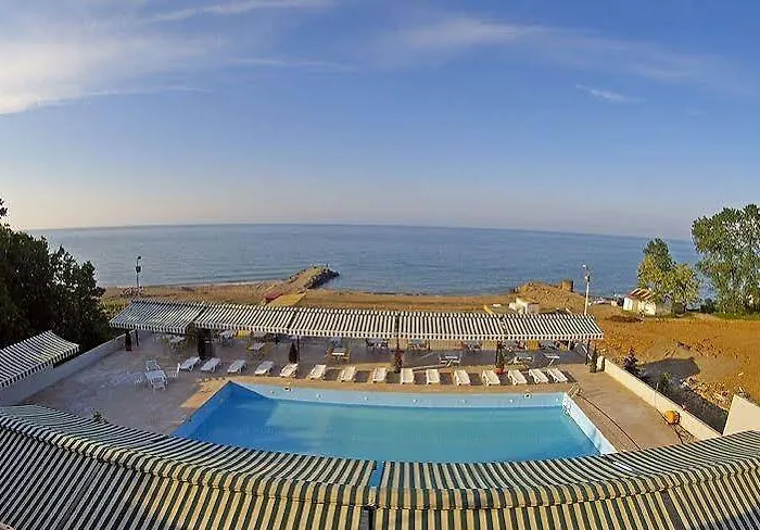 מלון Mora טראבזון